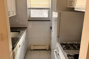 100 Clarendon Pl 1B, Hackensack, NJ 07601 - Photo 2