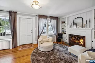 138 Chestnut Ridge Rd, Saddle River, NJ 07458 - Photo 2