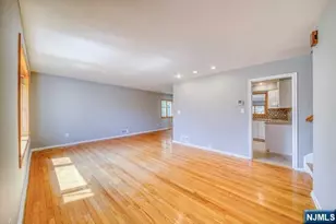 23 Smith Ct, Closter, NJ 07624 - Photo 6