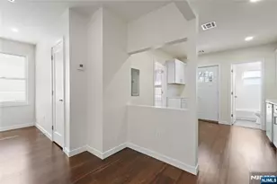 824 George Street 2nd Floor, Plainfield, NJ 07062 - Photo 2