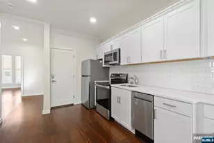 826 George Street 1st Floor, Plainfield, NJ 07062 - Photo 6