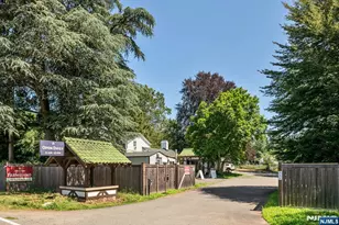 681 Closter Dock Rd, Closter, NJ 07624 - Photo 38