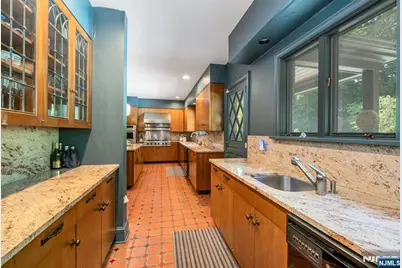 681 Closter Dock Road, Closter, NJ 07624 - Photo 12