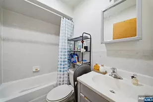 597 5th St, Newark, NJ 07107 - Photo 42