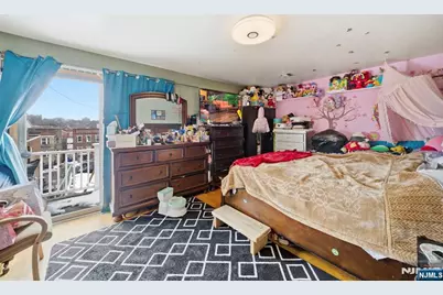 597 5th Street, Newark, NJ 07107 - Photo 16