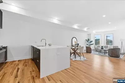 221 Clerk Street 2 #2, Jersey City, NJ 07305 - Photo 12