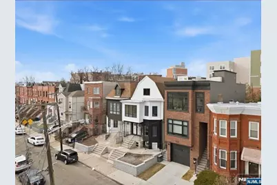 221 Clerk Street 1 #1, Jersey City, NJ 07305 - Photo 12