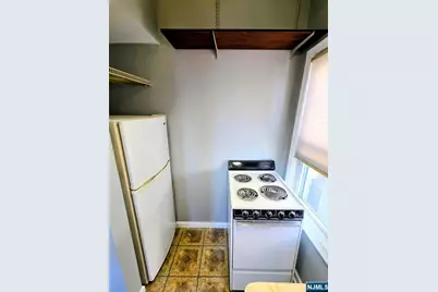 245 Beech Street 3rd Floor #3rd floor, Kearny, NJ 07032 - Photo 6