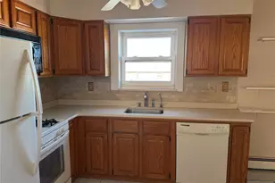 2-18 Virginia Dr B, Fair Lawn, NJ 07410 - Photo 8