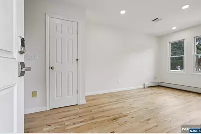 1561 Anderson Avenue, Fort Lee, NJ 07024 - Photo 2