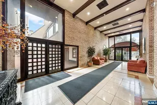 300 Gorge Road 57, Cliffside Park, NJ 07010 - Photo 26