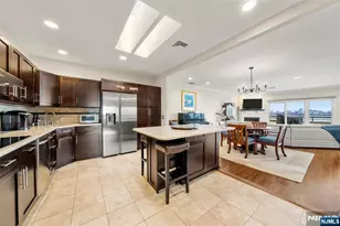 300 Gorge Road 57, Cliffside Park, NJ 07010 - Photo 10