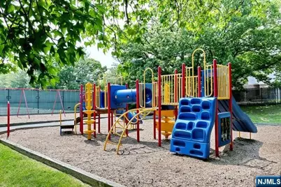 6 Horizon Road 2107 #2107, Fort Lee, NJ 07024 - Photo 32