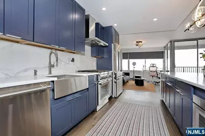 6 Horizon Road 2107 #2107, Fort Lee, NJ 07024 - Photo 10