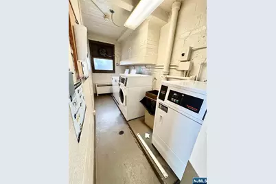 3071 Edwin 2B #2B, Fort Lee, NJ 07024 - Photo 14