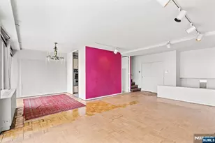 1 Horizon G2, Fort Lee, NJ 07024 - Photo 6