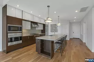 9 Somerset Ln 106, Edgewater, NJ 07020 - Photo 8