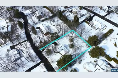 78 Woodmont Drive, Woodcliff Lake, NJ 07677 - Photo 2