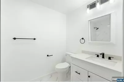 557 Ridge Lane 4220 #4220, Fort Lee, NJ 07024 - Photo 14