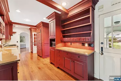 755 W Saddle River Road, Ho Ho Kus, NJ 07423 - Photo 8