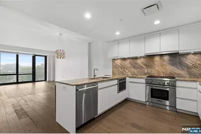 320 Adolphus Avenue 604 #604, Cliffside Park, NJ 07010 - Photo 6