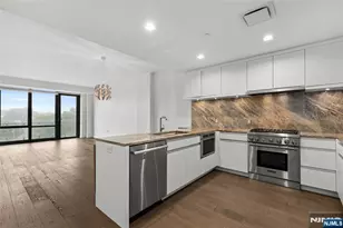 320 Adolphus Ave 604, Cliffside Park, NJ 07010 - Photo 6