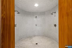 320 Adolphus Ave 604, Cliffside Park, NJ 07010 - Photo 34