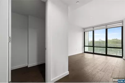 320 Adolphus Avenue 604 #604, Cliffside Park, NJ 07010 - Photo 14