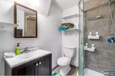 238 Park Avenue, Teaneck Township, NJ 07666 - Photo 34