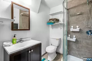 238 Park Ave, Teaneck Township, NJ 07666 - Photo 34