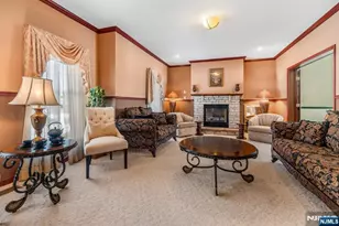 238 Park Ave, Teaneck Township, NJ 07666 - Photo 4