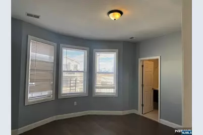 121 Carteret Avenue, Jersey City, NJ 07305 - Photo 6