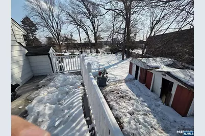 351 Woodcrest Place, Saddle Brook Township, NJ 07663 - Photo 28