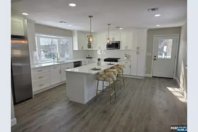 351 Woodcrest Place, Saddle Brook Township, NJ 07663 - Photo 12