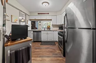 56 Quartz Ln 56, Paterson, NJ 07501 - Photo 10