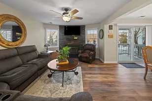 56 Quartz Ln 56, Paterson, NJ 07501 - Photo 4