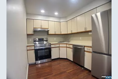 99 Teaneck Road 313 #313, Ridgefield Park, NJ 07660 - Photo 4