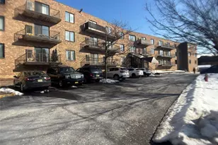 99 Teaneck Road 313, Ridgefield Park, NJ 07660 - Photo 1