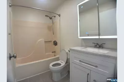 99 Teaneck Road 313 #313, Ridgefield Park, NJ 07660 - Photo 2