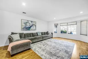 386A Park Ave, Fairview, NJ 07022 - Photo 6