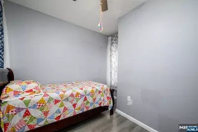 527 Cary Street, Orange, NJ 07050 - Photo 28