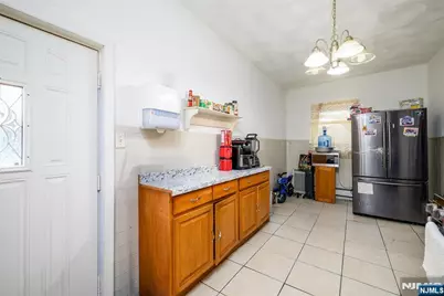 527 Cary Street, Orange, NJ 07050 - Photo 12