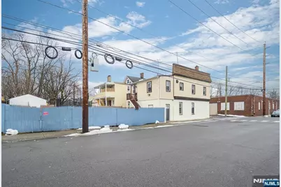 527 Cary Street, Orange, NJ 07050 - Photo 40