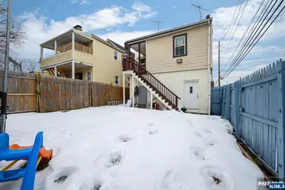 527 Cary Street, Orange, NJ 07050 - Photo 38