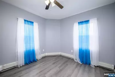 527 Cary Street, Orange, NJ 07050 - Photo 24