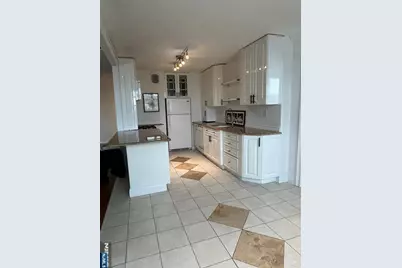 2200 Central Road 9W #9W, Fort Lee, NJ 07024 - Photo 10