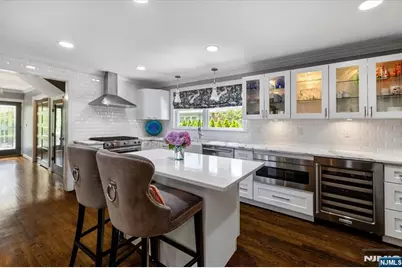 163 Godwin Avenue 1 #1, Ridgewood, NJ 07450 - Photo 10