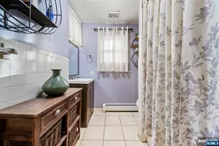 81 Vreeland Ave, Midland Park, NJ 07432 - Photo 18