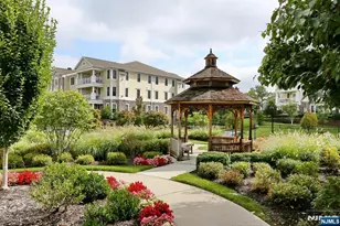 801 Four Seasons Ln, Montvale, NJ 07645 - Photo 30