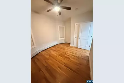 218 6th Street, Newark, NJ 07107 - Photo 8